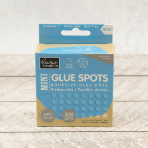 Mini Glue Spots (3/16 inch diametre x 300 pieces) - Couture Creations